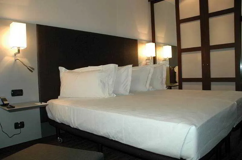 Room, AC Padova, Venice