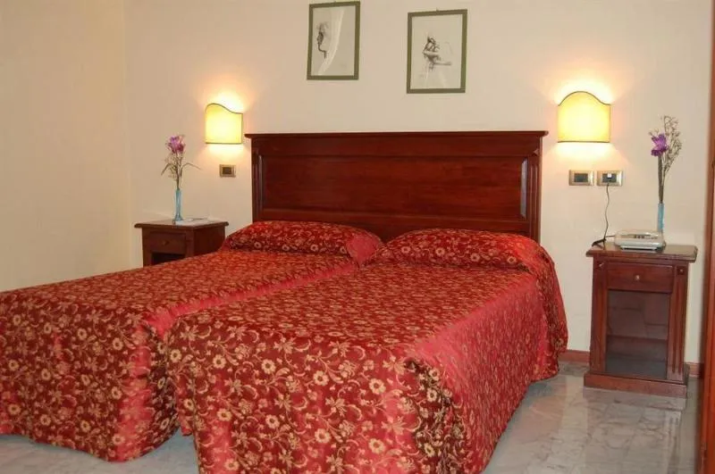TWIN STANDARD Room, Astor, Florence