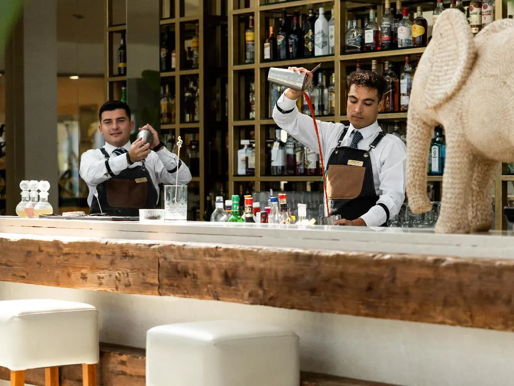 Bar, Grecotel LUXME White, Crete
