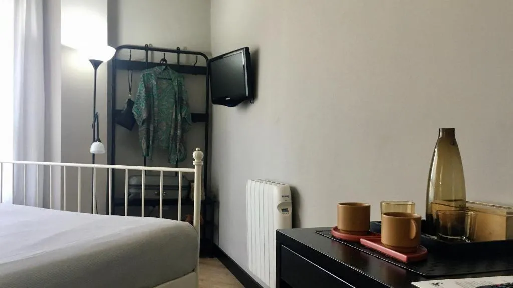 DOUBLE WITH VIEWS Room, B&B Mare de Deu Jardines del Turia, Valencia
