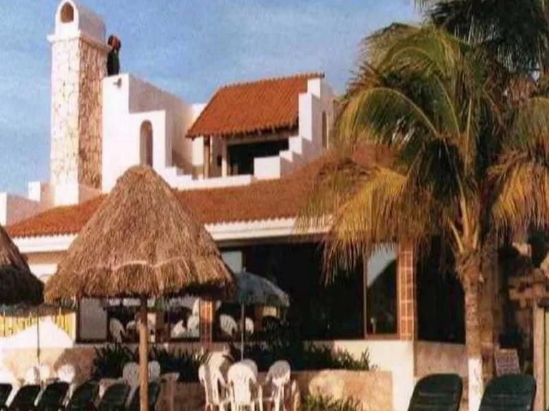 General view, Pelicano Inn, Playa Del Carmen