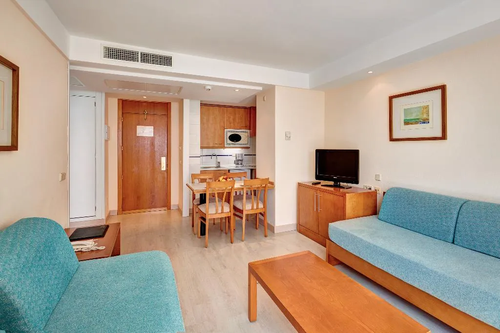 APARTMENT SEA VIEW Room, Hipotels Bahia Grande, Majorca
