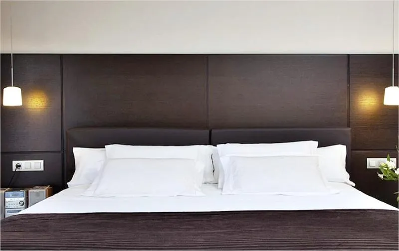 Room, HM Jaime III, Majorca