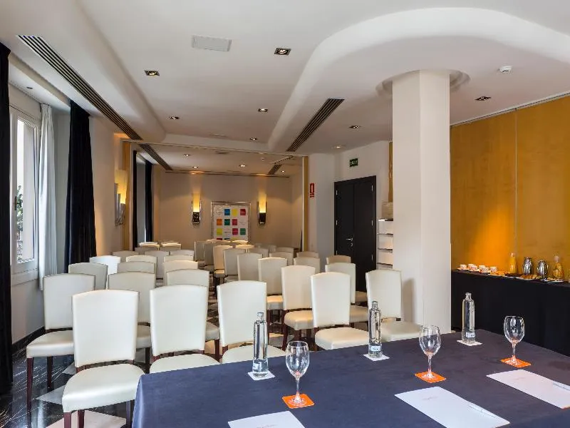 Conferences, Larios Málaga, Costa Del Sol