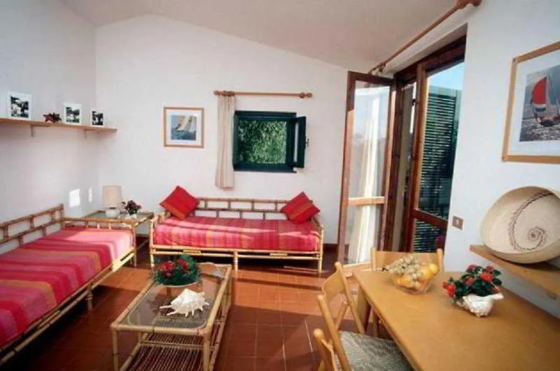 Room, Baia Salinedda, Olbia
