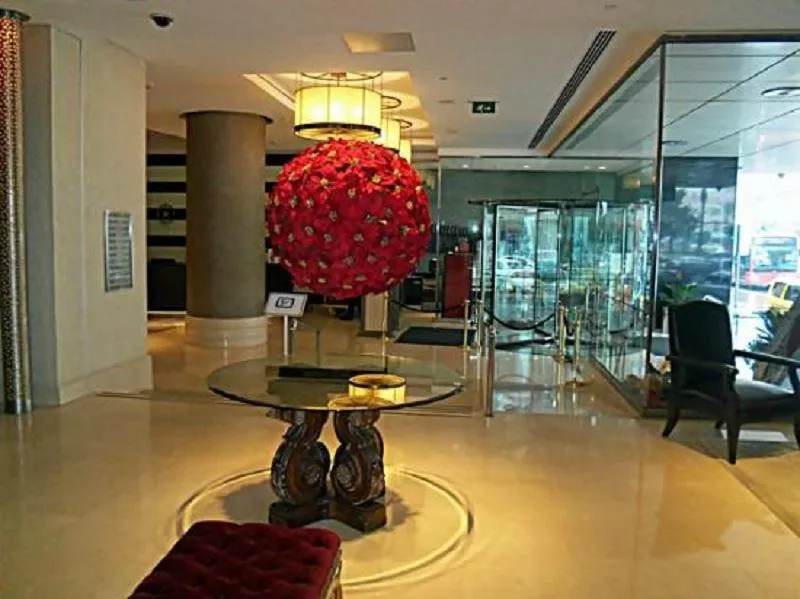 Lobby, Mövenpick Izmir, Izmir