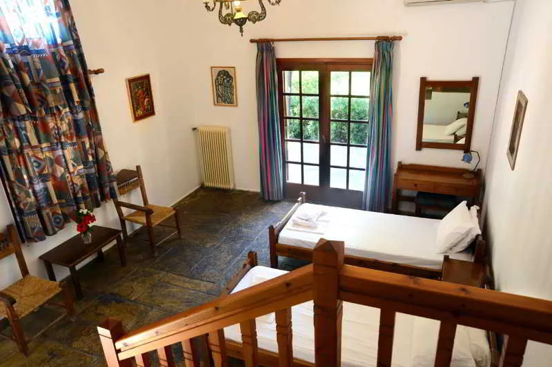 Room, Ekati, Crete
