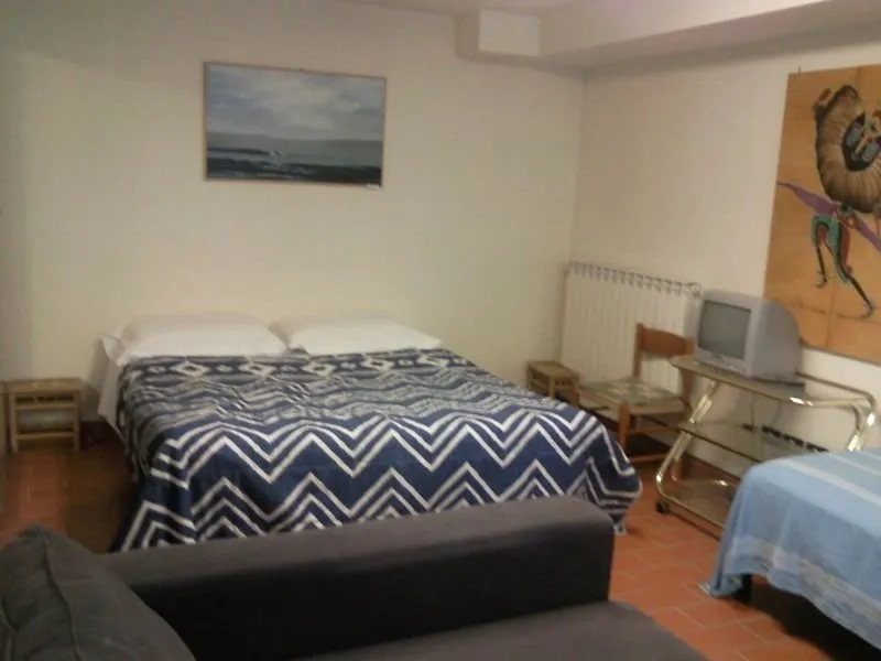 APARTMENT CAPACITY 4 ONE BEDROOM Room, Msnrelais Carresi, Florence