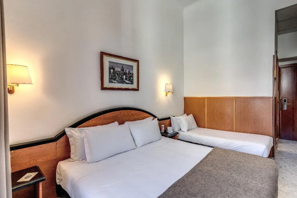 TRIPLE STANDARD Room, Sonya, Rome