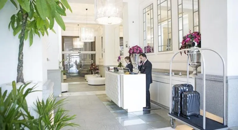 Lobby, Hospes Puerta de Alcalá, Madrid