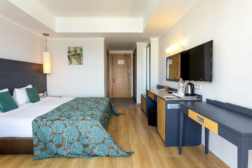 DOUBLE SINGLE USE STANDARD Room, Sealight Resort Hotel, Izmir