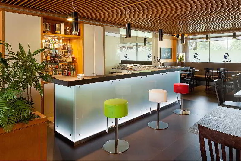 Bar, Excel Milano 3, Milan