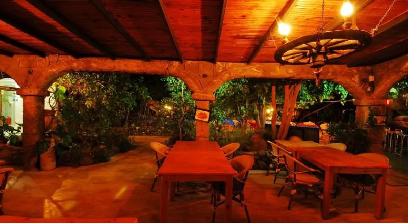 Restaurant, PasaHan Apart, Dalaman