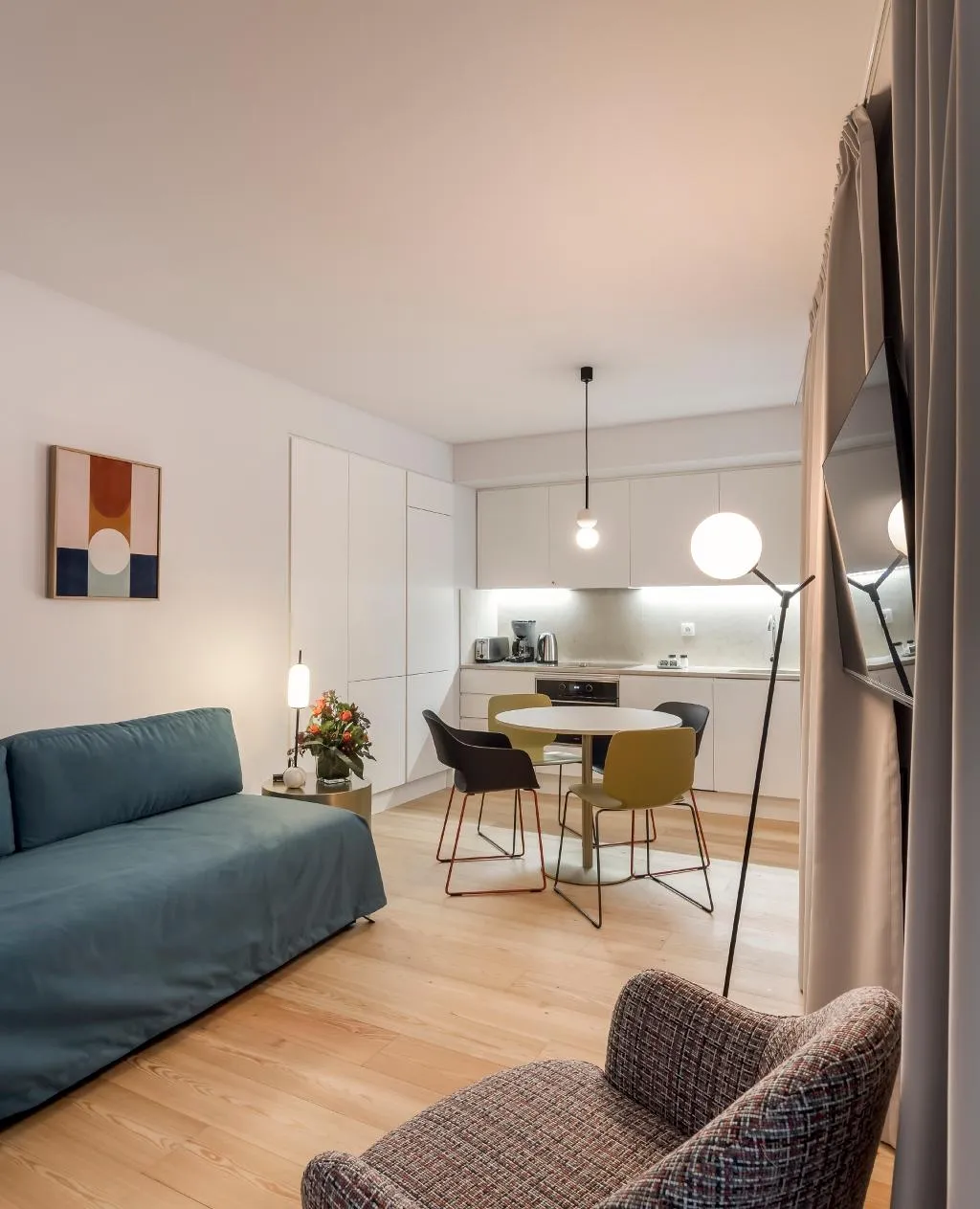 APARTMENT ONE BEDROOM Room, Lisbon Serviced Apartments - Mouraria, Lisbon