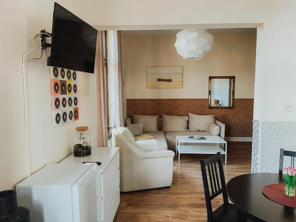 STUDIO KING SIZE BED Room, Central Sopot, Gdansk