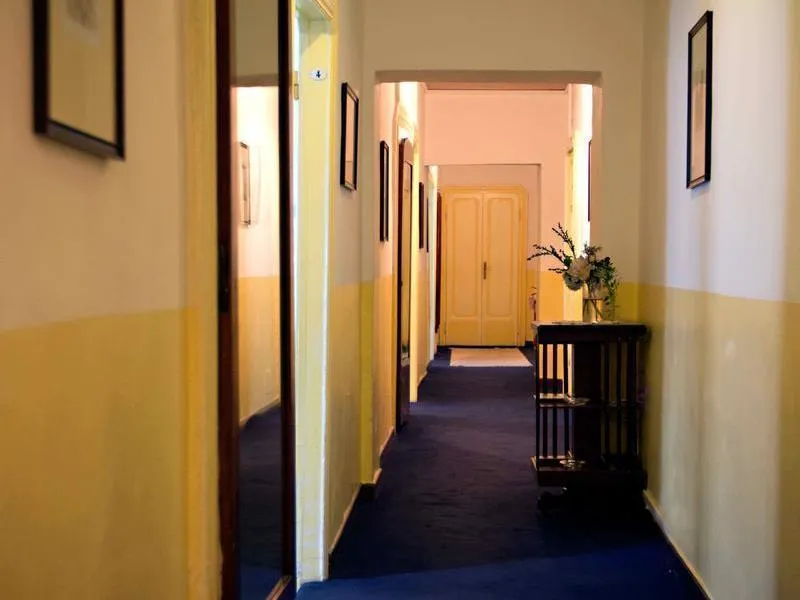 General view, Antica Locanda Solferino, Milan