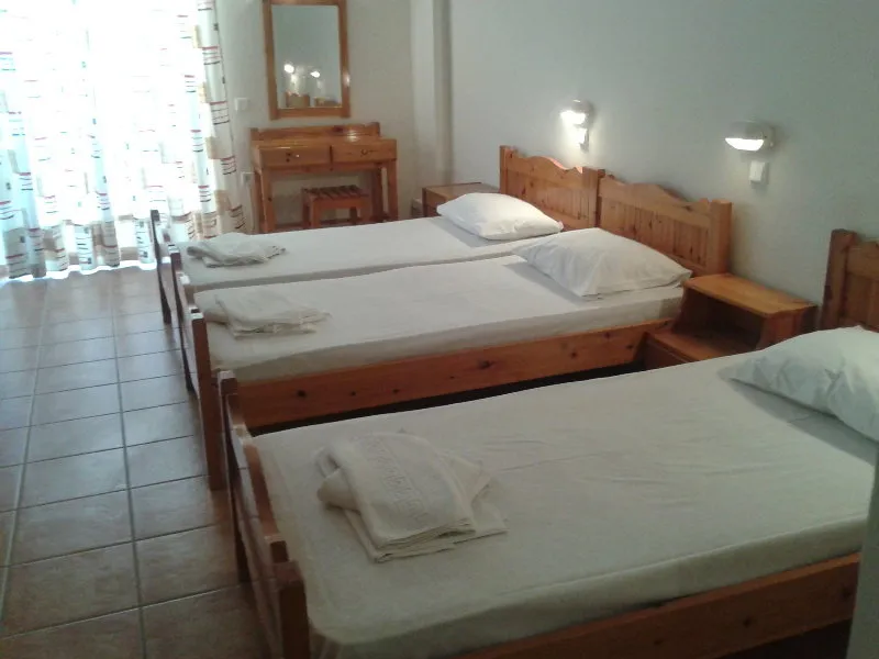 Room, Jason, Corfu