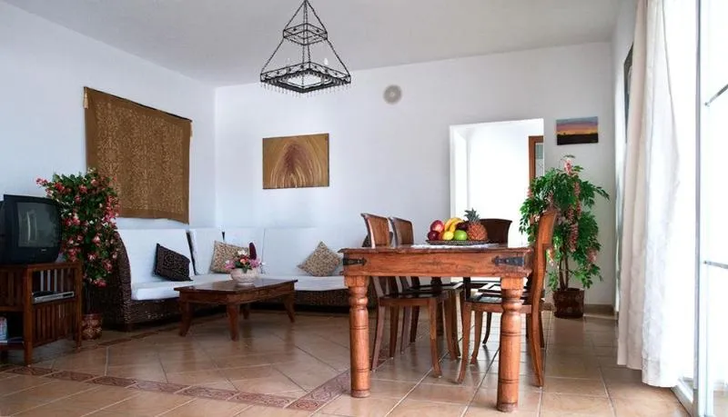 VILLA CAPACITY 4 Room, Villas del Mar, Lanzarote