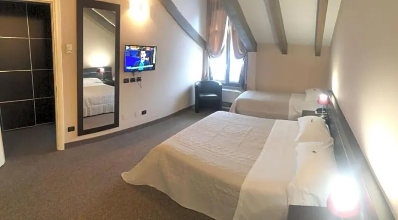 Lobby, Hotel Malpensa Inn, Milan