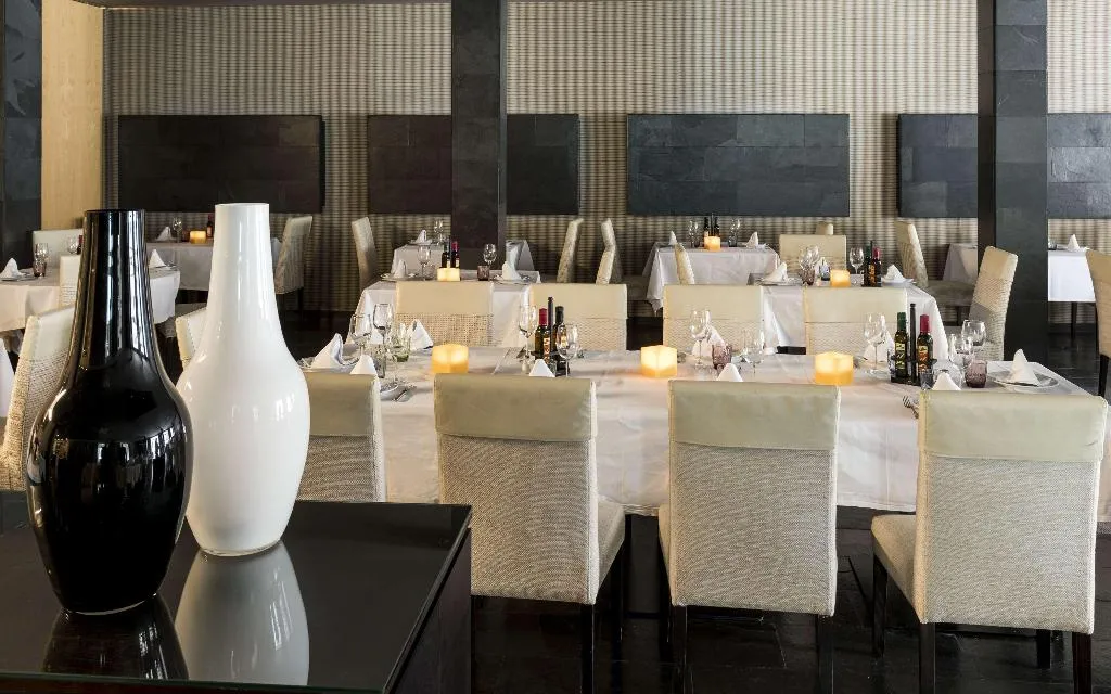 Restaurant, Parador de la Seu d'Urgell, Costa Brava