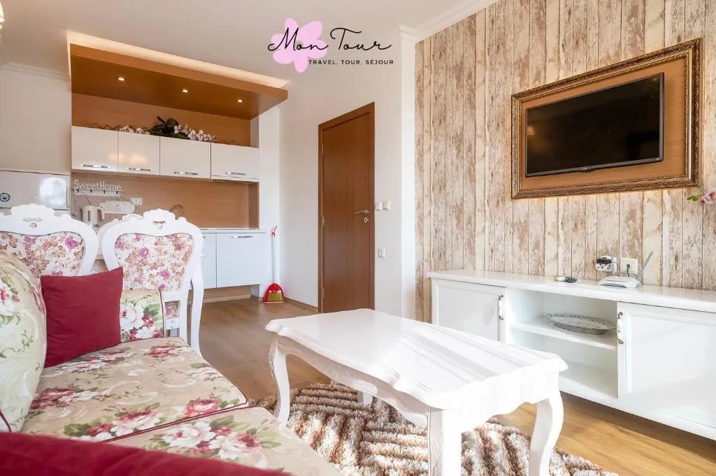 APARTMENT DELUXE Room, Mon Tour Apartments, Bourgas