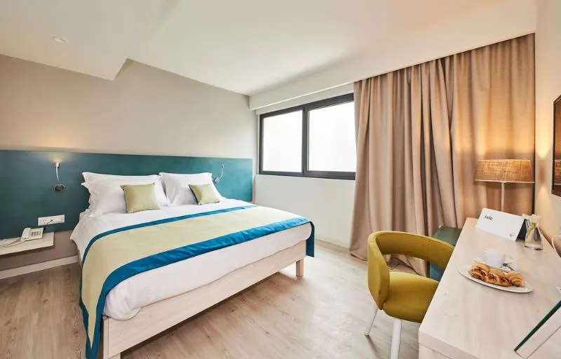 DOUBLE CLASSIC Room, Hotel Sipar Plava Laguna, Istria