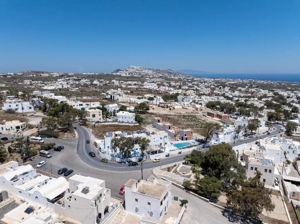 General view, White Orchid Boutique Apartments, Santorini