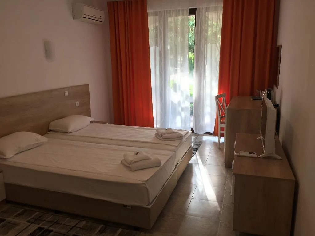 DOUBLE STANDARD Room, Casa Real, Bourgas