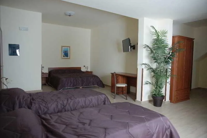 QUADRUPLE STANDARD Room, Sofia, Catania