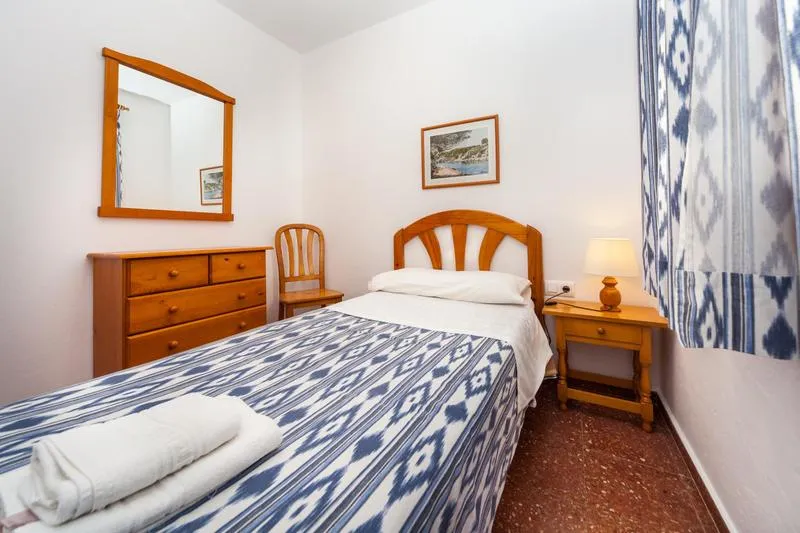 APARTMENT CAPACITY 3 TWO BEDROOMS Room, Arenal Playa Menorca, Menorca