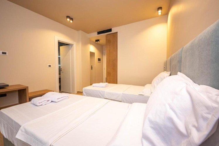 Alion Hotel 21, Durres