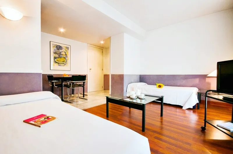 General view, Apartamentos Descartes, Barcelona