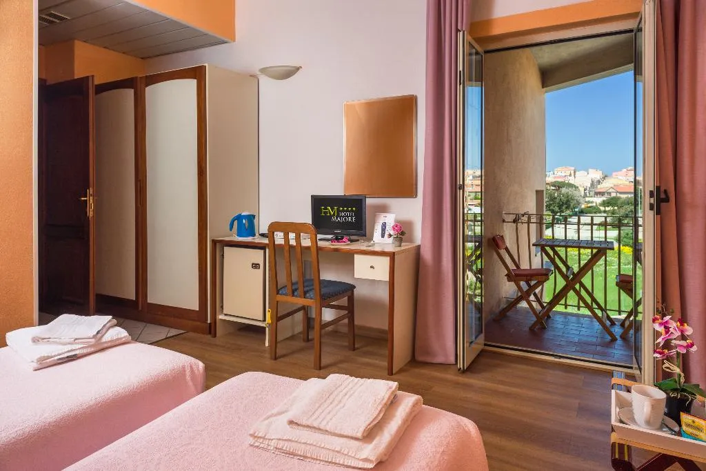 DOUBLE SUPERIOR WITH BALCONY Room, Majore Hotel, Olbia