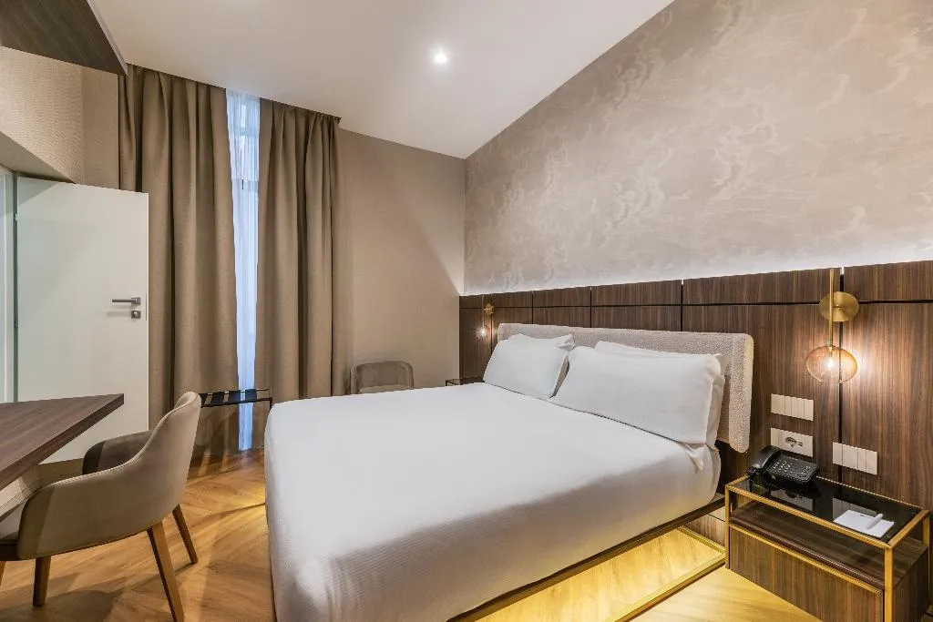 DOUBLE STANDARD Room, Hotel Raffaello, Sure Hotel Collection by Best Wes, Rome