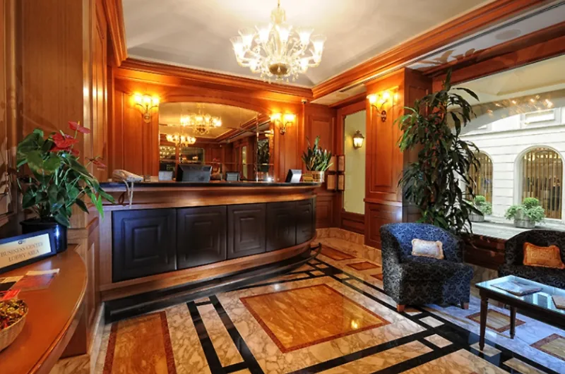General view, Manzoni, Milan