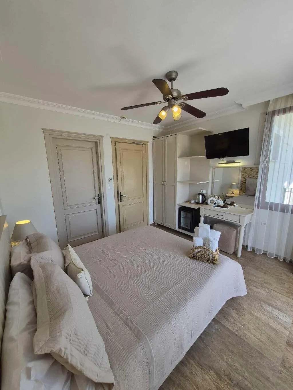 Room, Cunda Paradise Otel, Izmir