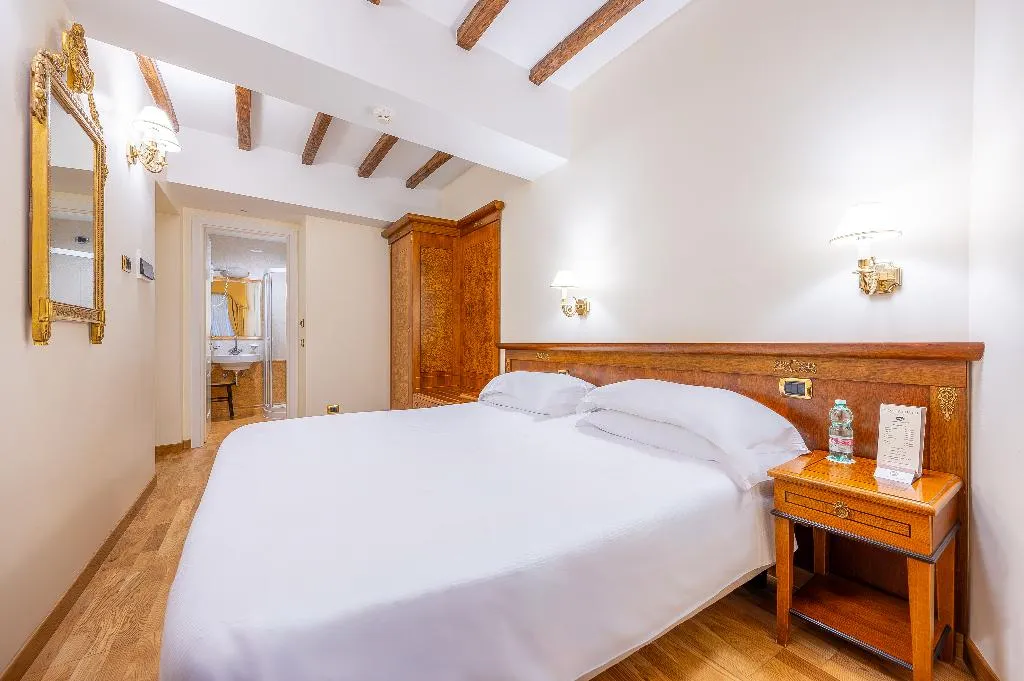 Double or Twin STANDARD Room, Hosianum Palace, Rome