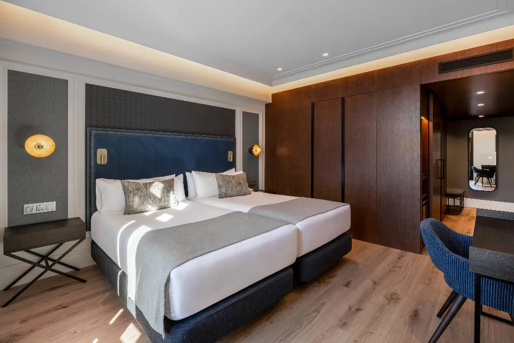 Double or Twin PREMIUM Room, Catalonia Plaza Cataluña, Barcelona