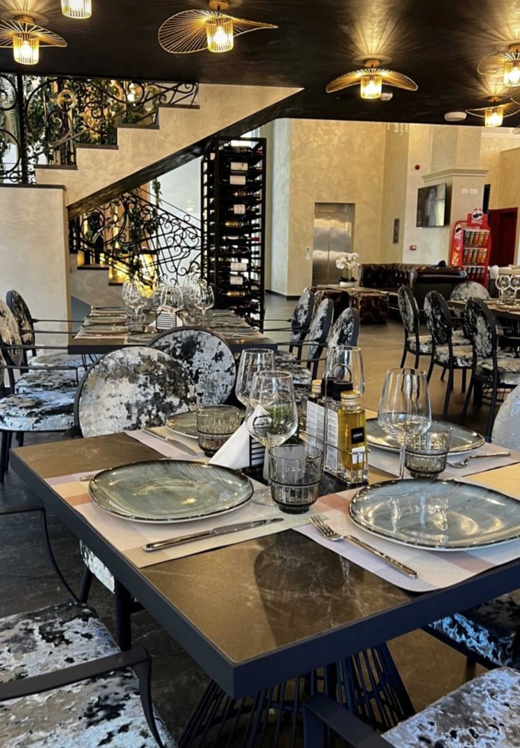 Martiness Hotel, Durres