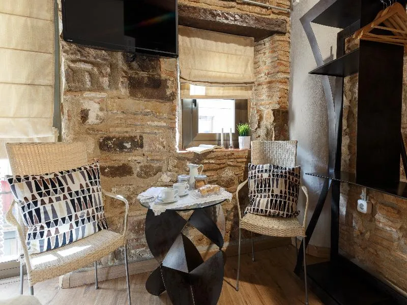 STUDIO CAPACITY 1 Room, AinB Picasso-Corders Apartments, Barcelona