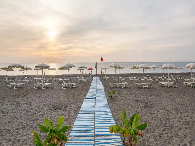 Beach, UNA HOTELS Naxos Beach Sicilia, Catania