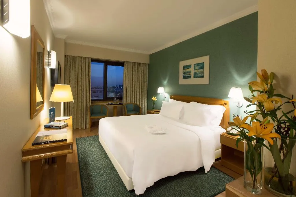 Room, SANA Metropolitan, Lisbon