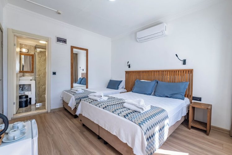 Costa Viva Bodrum, Bodrum