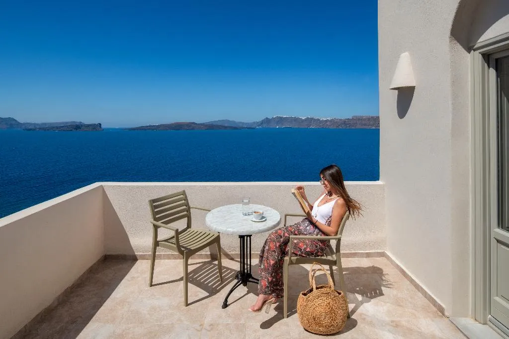 SUITE TWO BEDROOMS ONE BATHROOM Room, Kokkinos Villas, Santorini