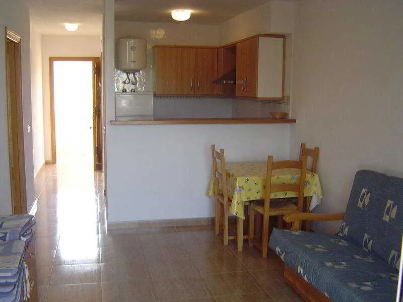 Room, Mercury, Valencia
