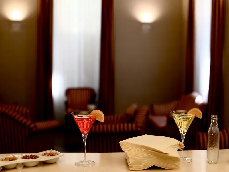 Bar, Villa Torlonia Hotel, Rome