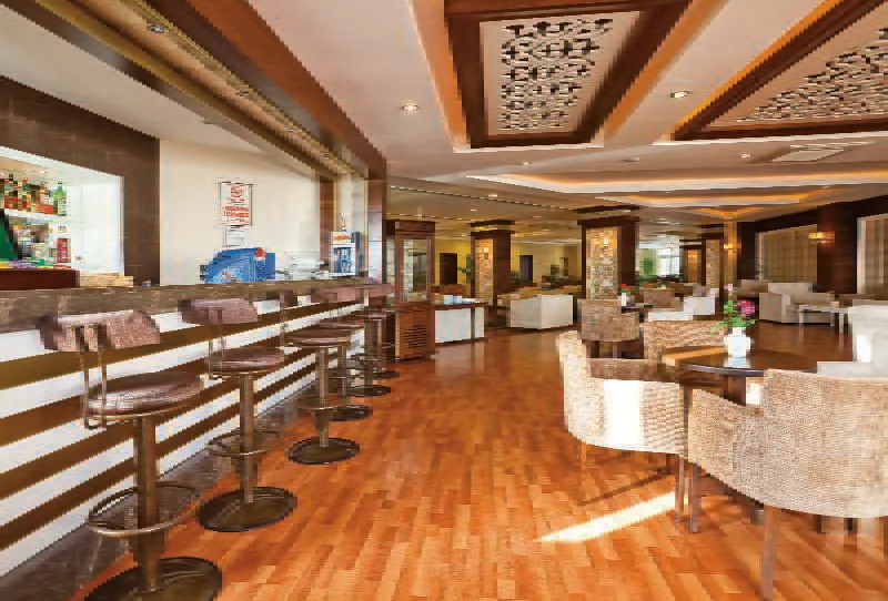 Bar, Iz Flower Side Beach, Antalya