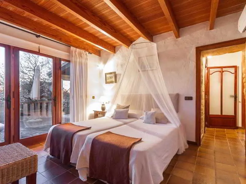 Room, S´hort des Turo, Majorca