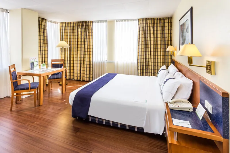 SINGLE STANDARD Room, Holiday Inn Lisboa, Lisbon