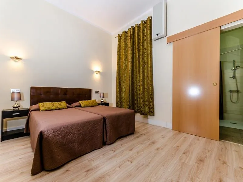 TWIN STANDARD Room, Victoria Palace, Barcelona